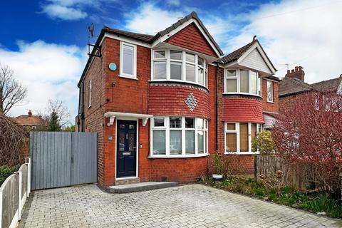 2 bedroom semi-detached house for sale, Rossett Avenue, Timperley