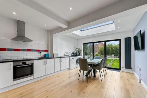 2 bedroom semi-detached house for sale, Rossett Avenue, Timperley