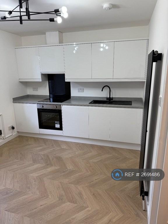 Kitchen/Lounge