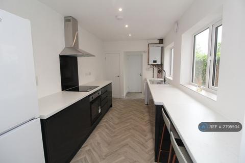 undefined, George St, Milton Keynes, MK2