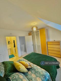 undefined, Ross Close, Lincoln, LN2