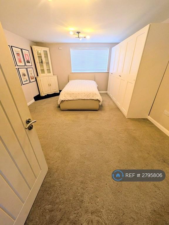 Room 1