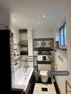 2 bedroom flat to rent, Alexander Mews, London, W2
