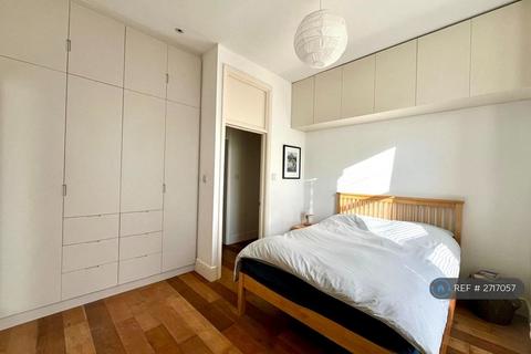 2 bedroom flat to rent, Chaplin Road, London, NW2