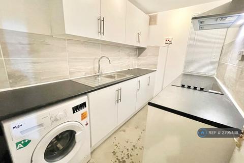 undefined, London Road, Chippenham, SN15