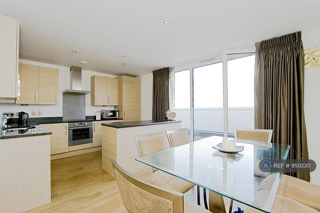 Dining & Kitchen