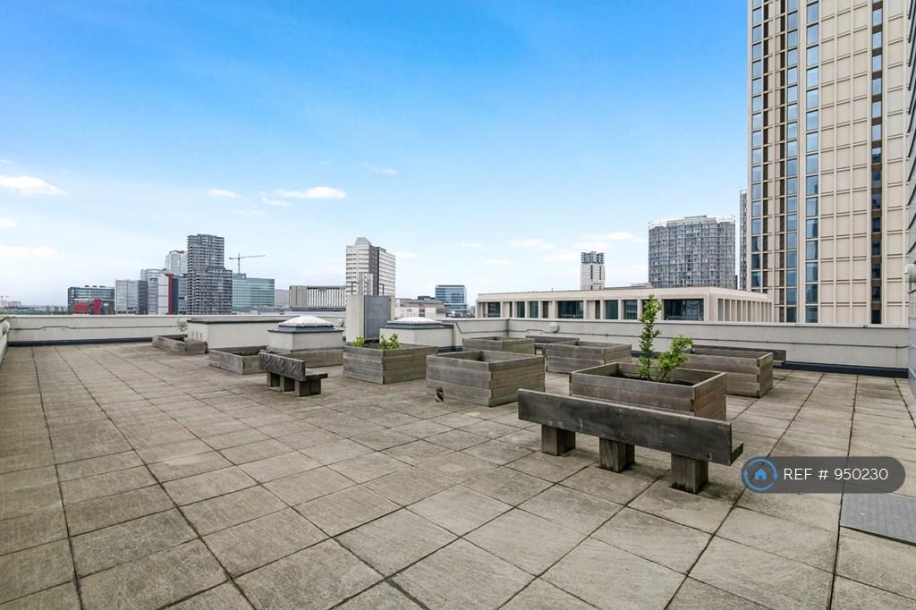 Communal Terrace On 7th Floor