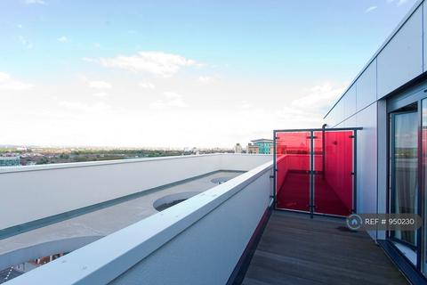 undefined, Stratford, London, E15