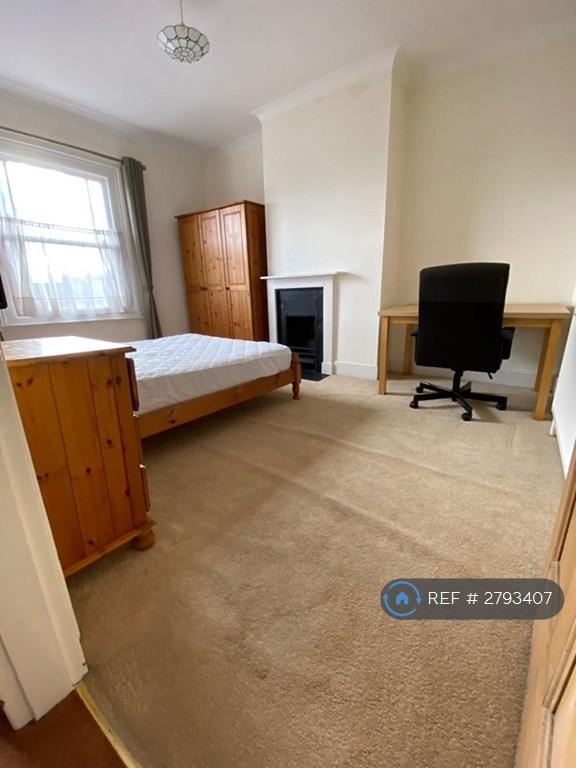Large Master Bedroom