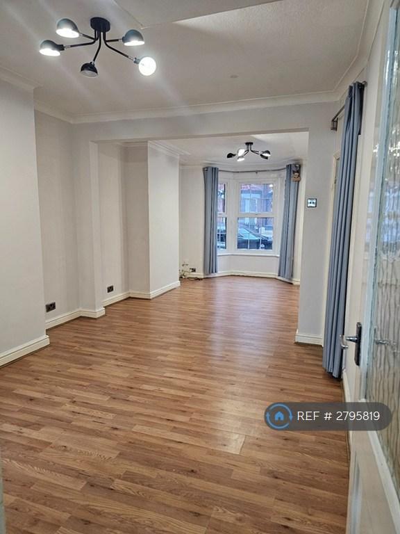 Living/ Dinning Room