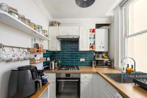 1 bedroom flat to rent, Lansdowne Square, Hove, BN3