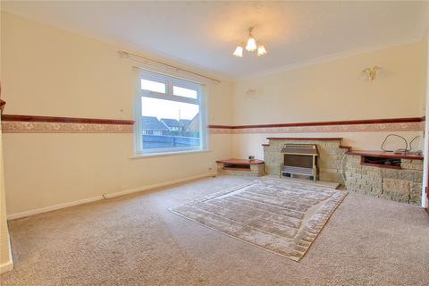 4 bedroom terraced house to rent, Midfield View, Elm Tree
