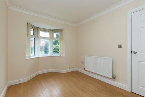 4 bedroom end of terrace house for sale, Sheldon Drive, Macclesfield, Cheshire, SK11