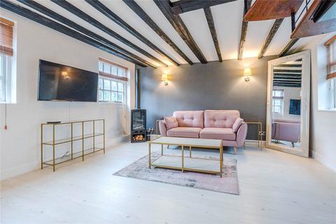undefined, Mentmore Court, Mentmore LU7