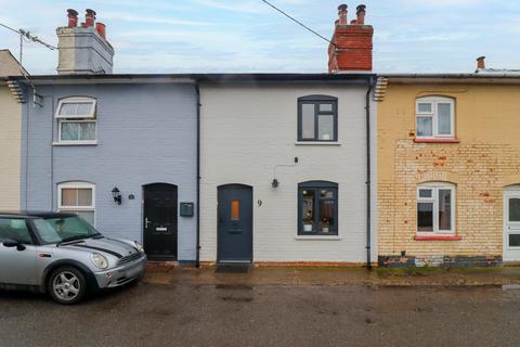2 bedroom terraced house for sale, Long Thurlow Row, Bury St. Edmunds, IP31