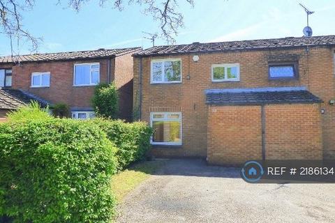 Devon Road, Rednal, B45