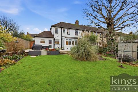 4 bedroom end of terrace house for sale, Trent Gardens, London