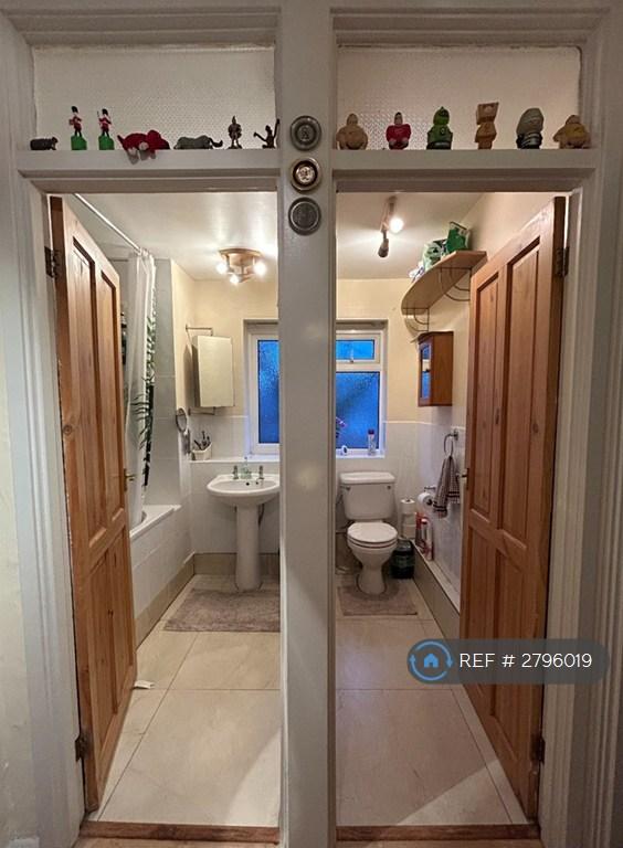 Bath And Toilet