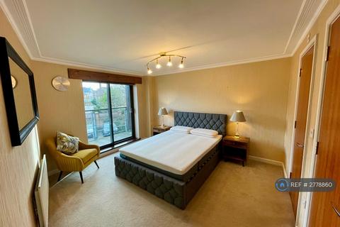 2 bedroom flat to rent, Goldhawk Road, London, W6