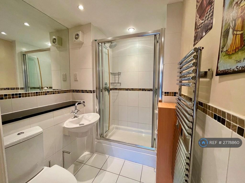 Ensuite Bathroom