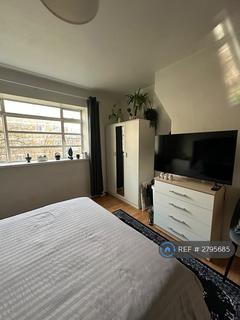 1 bedroom flat to rent, Eastman House, London, SW4