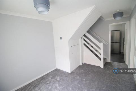 3 bedroom terraced house to rent, Caradoc Close, Tyne And Wear, NE38