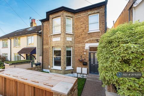 undefined, Connaught Road, Teddington, TW11