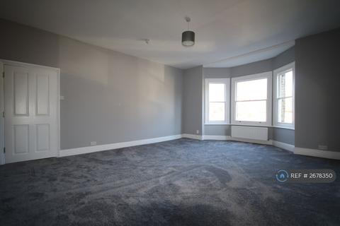 undefined, Connaught Road, Teddington, TW11