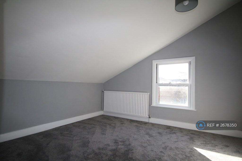 Bedroom 3 (2nd Room)