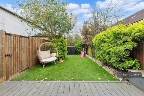 undefined, Charding Crescent, Royston, SG8