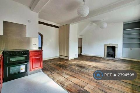 undefined, Silver Street, Cirencester, GL7