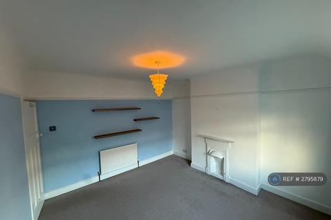 3 bedroom terraced house to rent, Orrysdale Road, Wirral, CH48