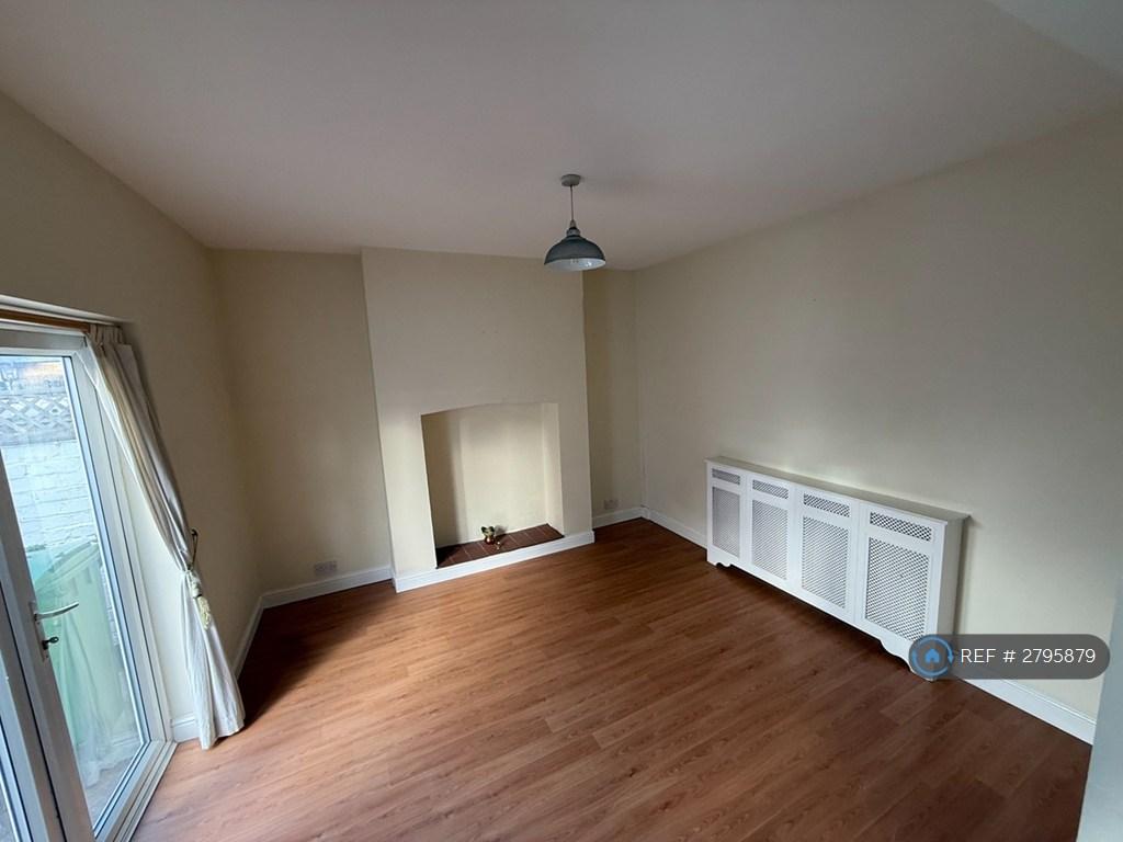 Rear Lounge