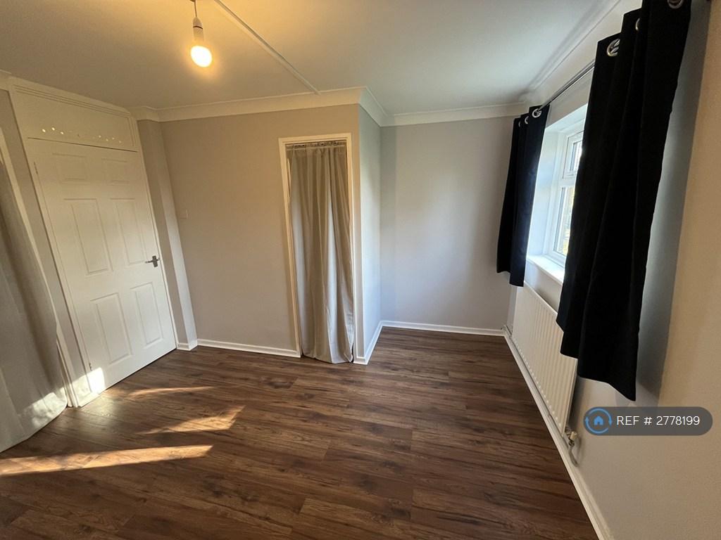 Bedroom (Inside View 1)