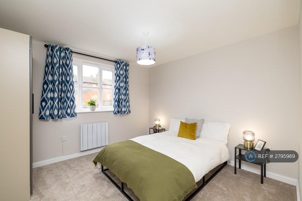 Large Double Bedroom