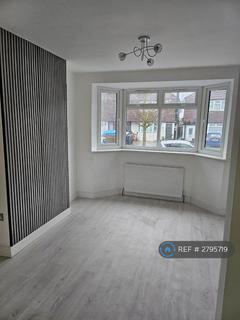 3 bedroom terraced house to rent, Rosedene Avenue, Croydon, CR0