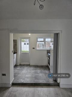 3 bedroom terraced house to rent, Rosedene Avenue, Croydon, CR0