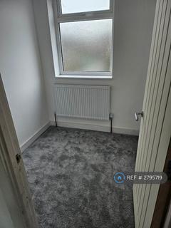 3 bedroom terraced house to rent, Rosedene Avenue, Croydon, CR0