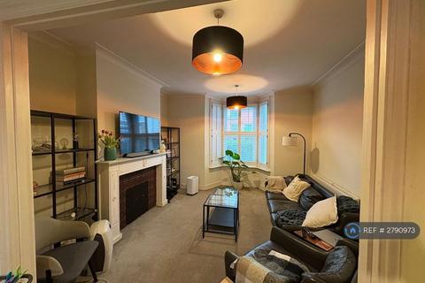 undefined, Wandsworth Road, London, SW8