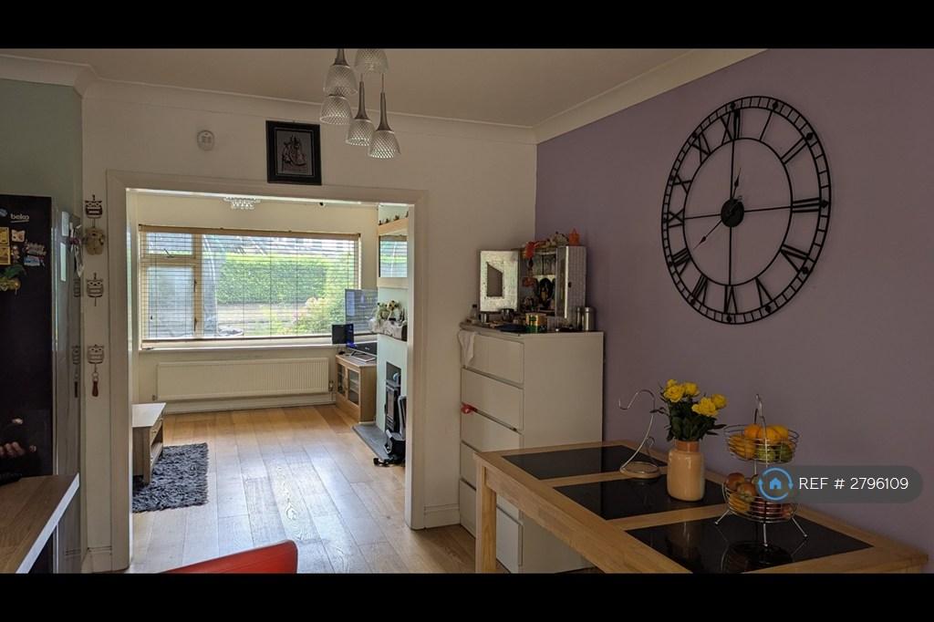 Lounge And Dining