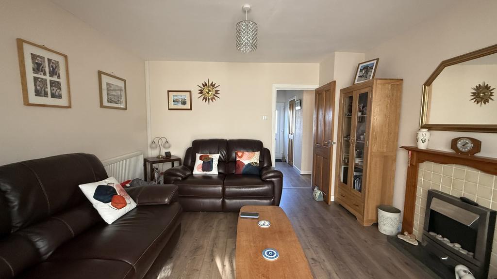 Lounge 2