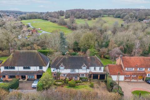 undefined, Berry Lane, Rickmansworth WD3