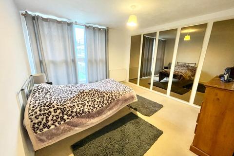 undefined, West Ealing W13