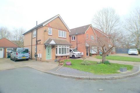 3 bedroom detached house for sale, Chesilbourne Grove, Bournemouth