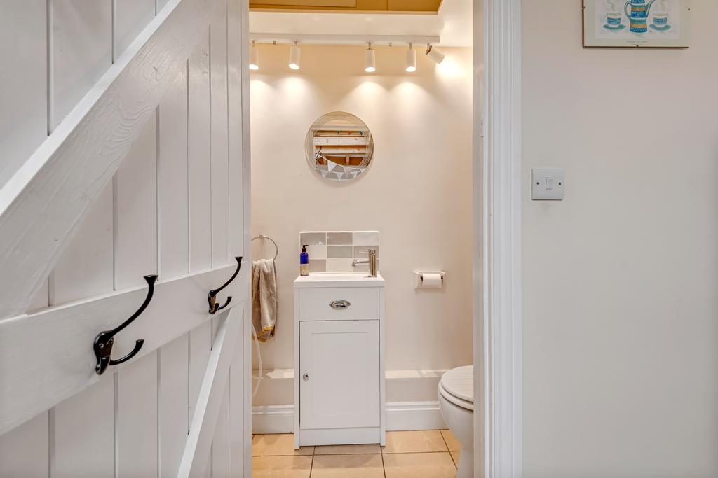 Cloak room/ utility