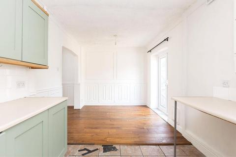 3 bedroom terraced house for sale, St. Katherines Close, Ickleford, Hitchin, Hertfordshire, SG5