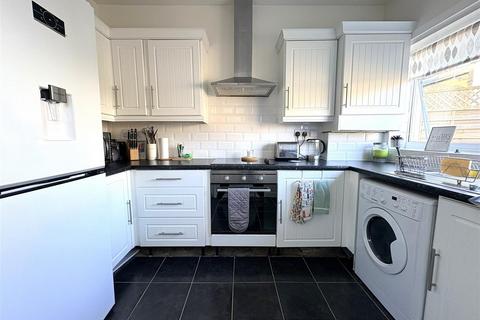undefined, Oakleigh Park Drive, Leigh On Sea