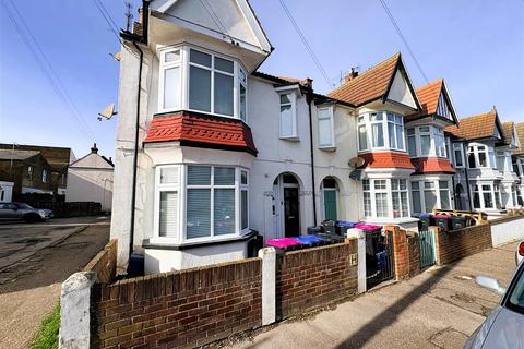 undefined, Oakleigh Park Drive, Leigh On Sea