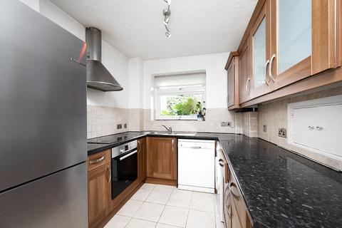 2 bedroom apartment for sale, Randall Court, Page Street, Mill Hill, London, NW7