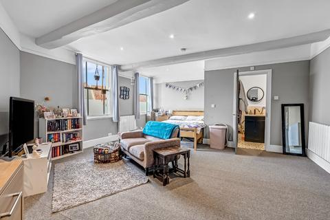 undefined, The Strand, Bromsgrove, B61 8AB